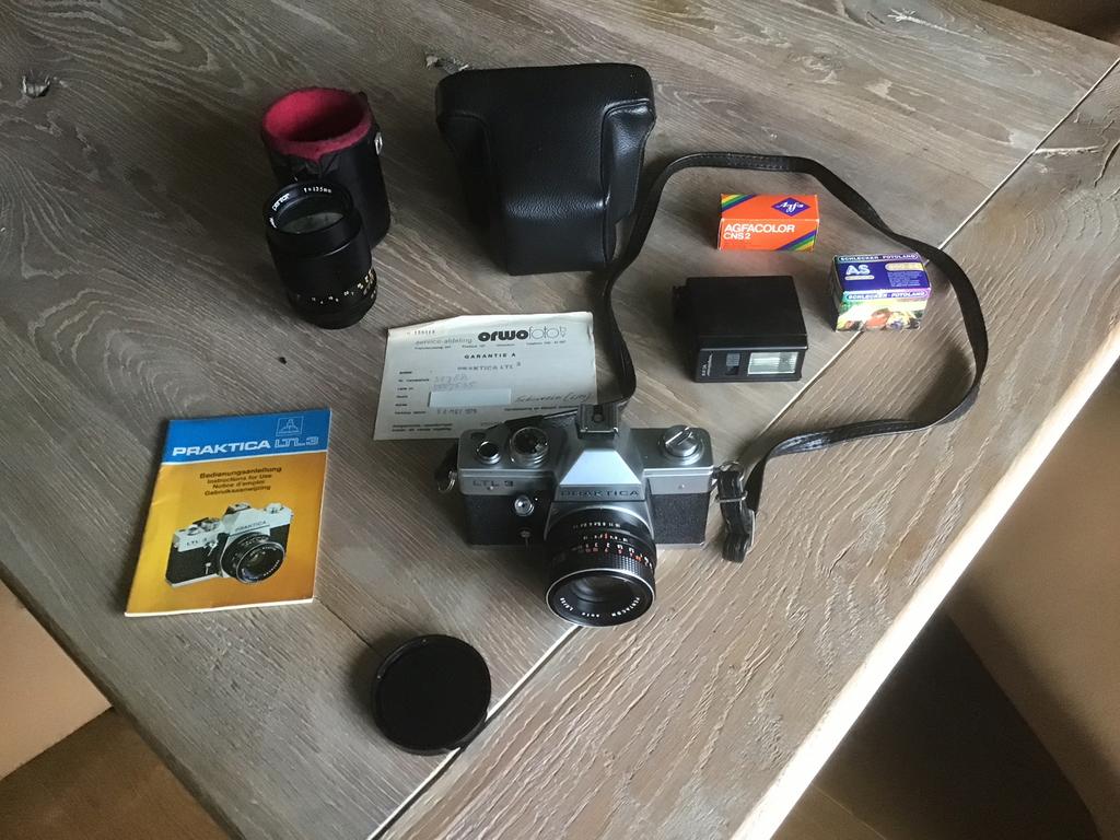 Praktica LTL3 fototoestel incl flitser, hoes en handleiding, Ophalen of Verzenden, 1960 tot 1980, Fototoestel