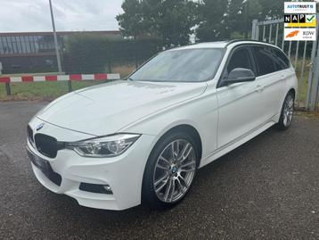 BMW 3-serie Touring 340i High Exe LCI M Sport Pano Performan beschikbaar voor biedingen