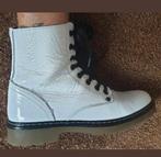 Witte enkellaarsjes, Kleding | Dames, Schoenen, Wit, Lage of Enkellaarzen, Ophalen of Verzenden, Zo goed als nieuw