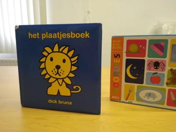 Babyboekjes beschikbaar voor biedingen