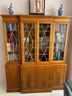 Klassieke vitrinekast, Ophalen, 100 tot 150 cm, Zo goed als nieuw, 150 tot 200 cm
