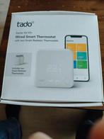 Tado starter kit V3+ met 2 slimme radiator thermostaten, Doe-het-zelf en Verbouw, Ophalen of Verzenden, Slimme thermostaat, Nieuw
