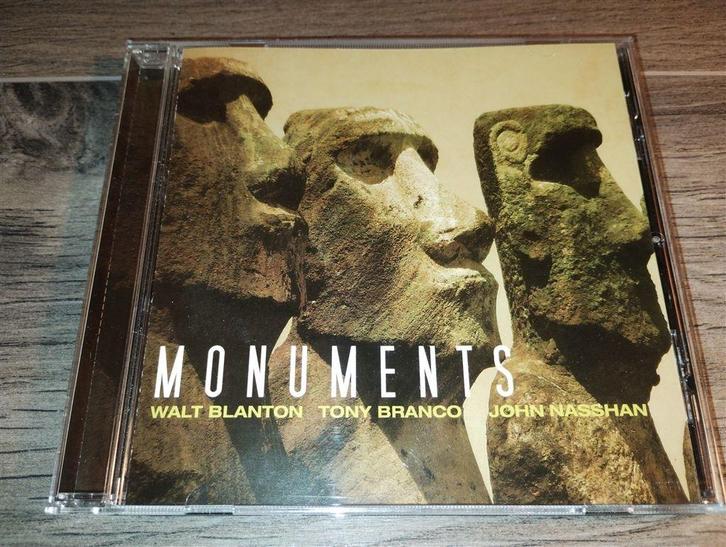 Walt Blanton, Tony Branco, John Nasshan ‎- Monuments, Cd's en Dvd's, Cd's | Jazz en Blues, Zo goed als nieuw, Jazz, 1980 tot heden