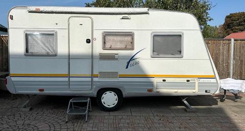 Buerstner 435TN  Sportiv, Caravans en Kamperen, Caravans, Particulier, tot en met 4, 750 - 1000 kg, Rondzit, Bürstner, Dwarsbed