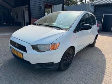 Mitsubishi Colt 1.1 Edition One 2011 Wit 5drs beschikbaar voor biedingen