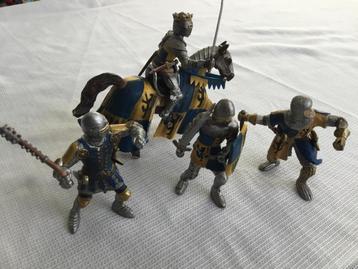 Schleich ridders ,paarden en krijgers beschikbaar voor biedingen