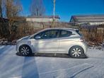 Peugeot 208 1.4 E-hdi 50KW/68PK 2-TR 3-D 2013 Grijs, Auto's, Origineel Nederlands, Te koop, Zilver of Grijs, 5 stoelen