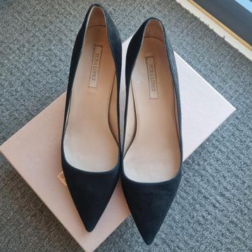 Pura Lopez suede pumps 39 beschikbaar voor biedingen