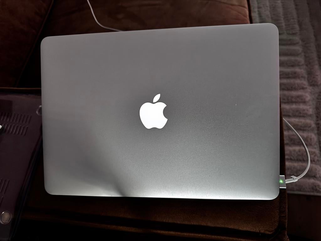 MacBook air dual-core, Ophalen, Qwerty, 13 inch, Minder dan 2 Ghz