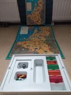 Gezelschapsspel EEN REIS DOOR DE BENELUX, Hobby en Vrije tijd, Gezelschapsspellen | Bordspellen, Vijf spelers of meer, Ophalen of Verzenden