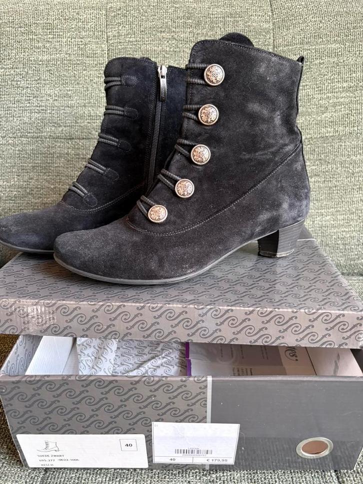 Footnotes, als nieuw! Resi, maat 40 H wijdte nieuw 179,95, Kleding | Dames, Schoenen, Gedragen, Lage of Enkellaarzen, Zwart, Ophalen of Verzenden