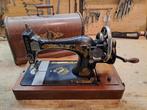 Singer antieke naaimachine, Antiek en Kunst, Ophalen