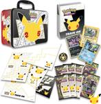 Pokémon Celebrations Collectors Chest, Ophalen of Verzenden, Nieuw, Boosterbox, Foil