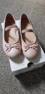 Mooie roze ballerinas met elastiek mt 34, Geox, Schoenen, Ophalen of Verzenden, Zo goed als nieuw