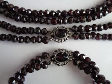 Granaten ketting plus armband/ set beschikbaar voor biedingen