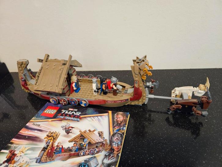 LEGO 76208 Thor Love and Thunder - Compleet met boekje, Kinderen en Baby's, Speelgoed | Duplo en Lego, Zo goed als nieuw, Lego