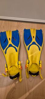 Zwemvliezen verstelbaar maat 32-37 kinderzwemvliezen, Watersport en Boten, Duiken, Ophalen of Verzenden, Gebruikt, Zwem- of Duikvliezen