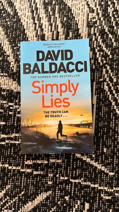 Boek Simply lies te koop, Boeken, Avontuur en Actie, Gelezen, Ophalen of Verzenden