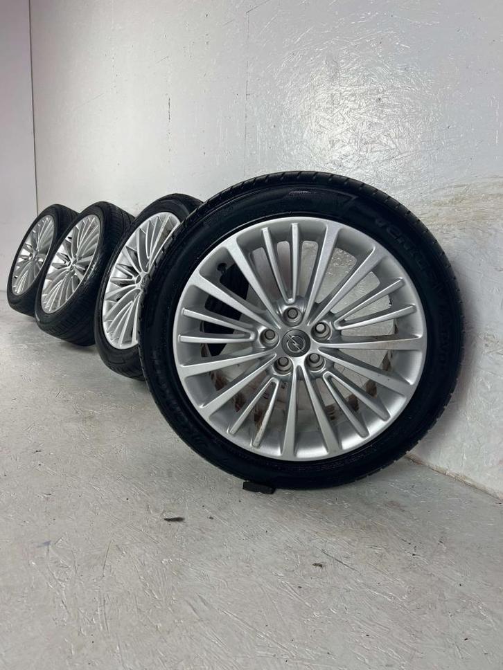 Originele Opel Astra K Insignia velgen 17" 5x105 zomerset, Auto-onderdelen, Banden en Velgen, Banden en Velgen, Zomerbanden, 17 inch