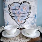 Wedgwood 'Dolphins', 2 soepkommen met schotels, Antiek en Kunst, Antiek | Servies los, Ophalen of Verzenden