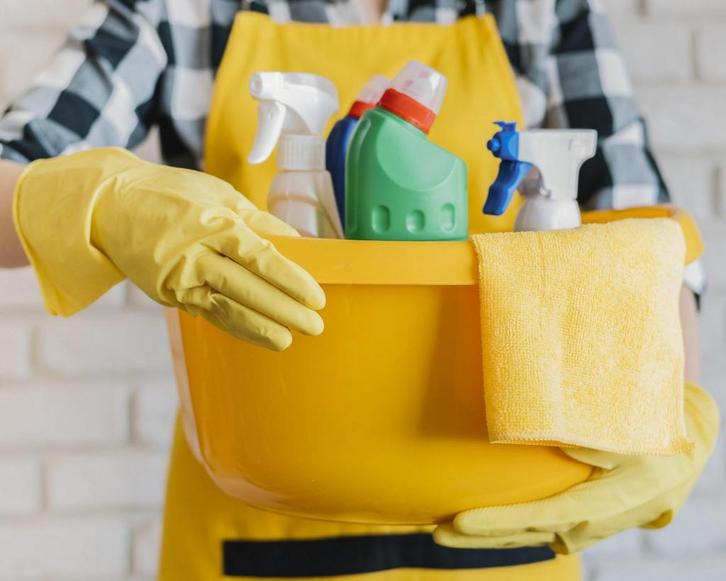 Betrouwbare hulp, schoonmaak beschikbaar!Roelofarendsveen, Diensten en Vakmensen, Schoonmakers en Glazenwassers, Schoonmaken woning