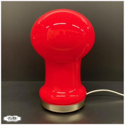 Vintage Opaal glas tafellamp van Ivan Jakes voor OPP Jihlava, Huis en Inrichting, Lampen | Tafellampen, Gebruikt, Minder dan 50 cm