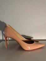 Louboutin pumps maat 40 zgan, Kleding | Dames, Schoenen, Pumps, Overige kleuren, Ophalen of Verzenden, Zo goed als nieuw