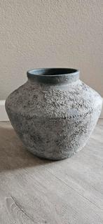 Mooie landelijke vaas , pot, Huis en Inrichting, Woonaccessoires | Vazen, Steen, Overige kleuren, Ophalen of Verzenden, Zo goed als nieuw