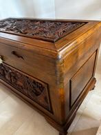 Chinese kamferhouten kist, Huis en Inrichting, Woonaccessoires | Kisten, Ophalen, Gebruikt, 50 tot 100 cm, 50 tot 75 cm