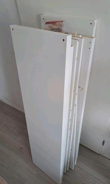 Hoogglans Kallax vakkenkast (Ikea)
