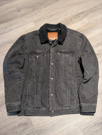 Levi's Trucker Jacket met Sherpa Voering - Zwart beschikbaar voor biedingen