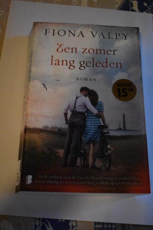 2 boeken van Fiona Valpy/een zomer lang geleden+Eliane's bel, Boeken, Romans, Zo goed als nieuw, Nederland, Ophalen of Verzenden