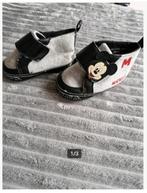 Grijze Mickey schoentjes Maat 17 h3, Schoentjes, Onbekend, Ophalen of Verzenden, Zo goed als nieuw