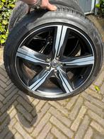 4 Bridgestone winterbanden op Volvo velgen 255/40 R 19, Auto-onderdelen, Banden en Velgen, Band(en), 255 mm, Winterbanden, 19 inch