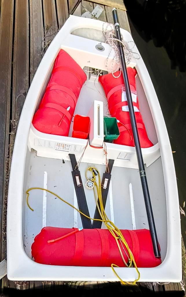 Optimist - Wedstrijd klaar!, Watersport en Boten, Open zeilboten, Gebruikt, Optimist, Minder dan 3 meter, Polyester, Geen motor