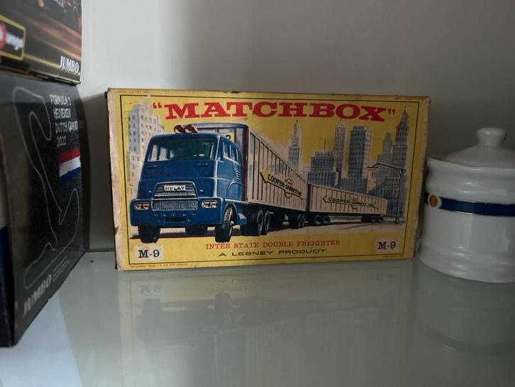Matchbox M-9 Inter State Double Freighter, Hobby en Vrije tijd, Modelbouw | Auto's en Voertuigen, Gebruikt, Truck, 1:50 of kleiner