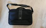 Mooie Logic Case laptop tas geschikt voor laptops t/m 17", Computers en Software, Laptoptassen, Ophalen of Verzenden, 17 inch of meer