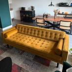 3-Zits Bank Spencer Fluweel Okergeel - Zen Lifestyle, Huis en Inrichting, Ophalen, Hout, Tweepersoons, Zo goed als nieuw