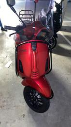 Candy Red Vespa 2020, Fietsen en Brommers, Scooters | Vespa, Ophalen of Verzenden, Zo goed als nieuw