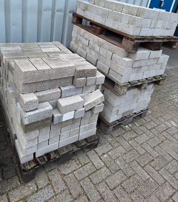 4 Pallets Metselstenen BIA / MBI beschikbaar voor biedingen