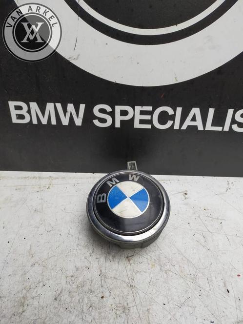 bmw e87 e81 achterklep logo / greep, Auto-onderdelen, Carrosserie en Plaatwerk, BMW, Gebruikt, Ophalen of Verzenden
