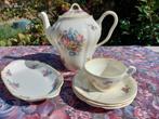 antieke koffiepot, Ophalen