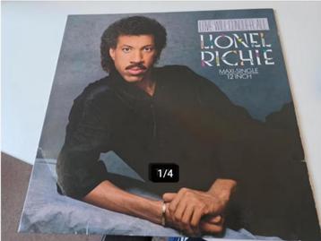 Maxi Single 12 Inch - Lionel Richie – Love Will Conquer All beschikbaar voor biedingen