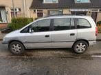 Opel Zafira 1.8 16V 2002 Grijs, Auto's, Voorwielaandrijving, 125 pk, 4 cilinders, Origineel Nederlands