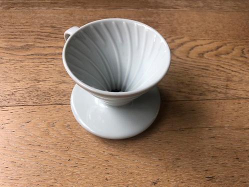 Keramische Hario V60 dripper 01, Huis en Inrichting, Keuken | Keukenbenodigdheden, Zo goed als nieuw, Ophalen of Verzenden