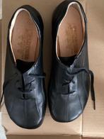 Zwarte platte stadsschoen met veters mt 38, Ophalen, Zo goed als nieuw, Zwart