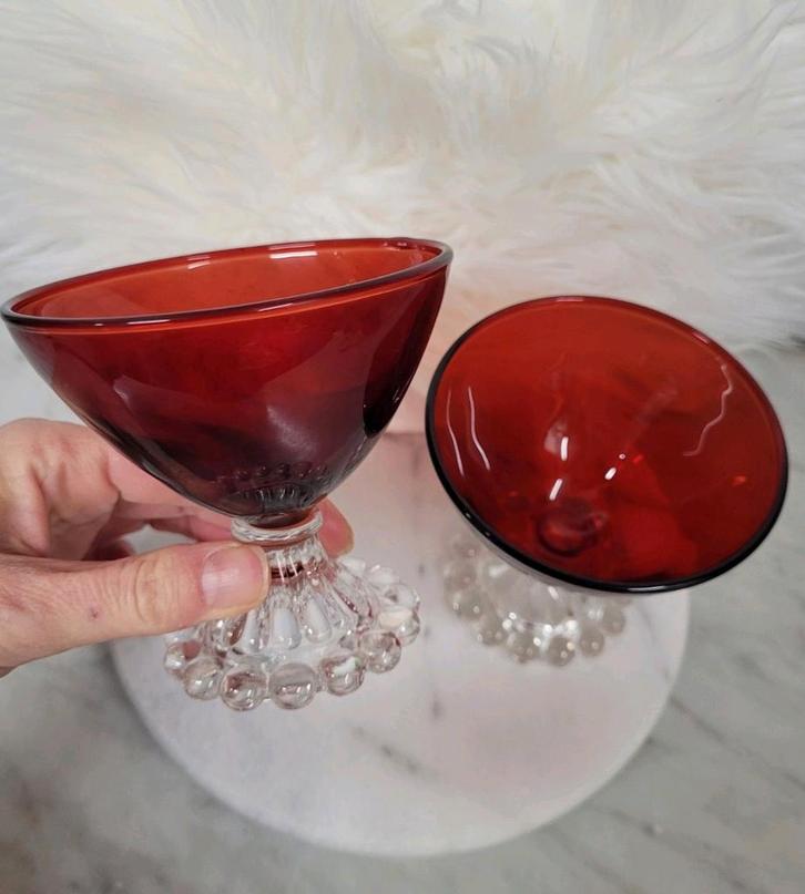 2 rode Anchor Hocking Boopie glazen., Antiek en Kunst, Antiek | Glas en Kristal, Ophalen of Verzenden