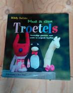 F. Kamijo - Maak je eigen troetels, F. Kamijo, Ophalen of Verzenden, Zo goed als nieuw, Poppen maken