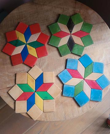 Retro / vintage houten " mozaïk" onderzetters/ 4 stuks beschikbaar voor biedingen