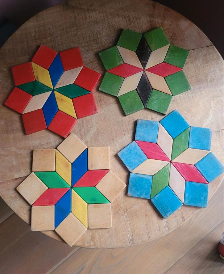 Retro / vintage houten " mozaïk" onderzetters/ 4 stuks, Verzamelen, Retro, Huis en Inrichting, Ophalen of Verzenden